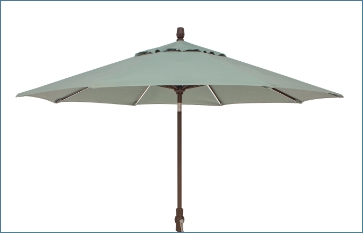 A single wind vent umbrella