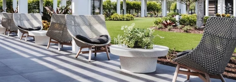 Various chairs.